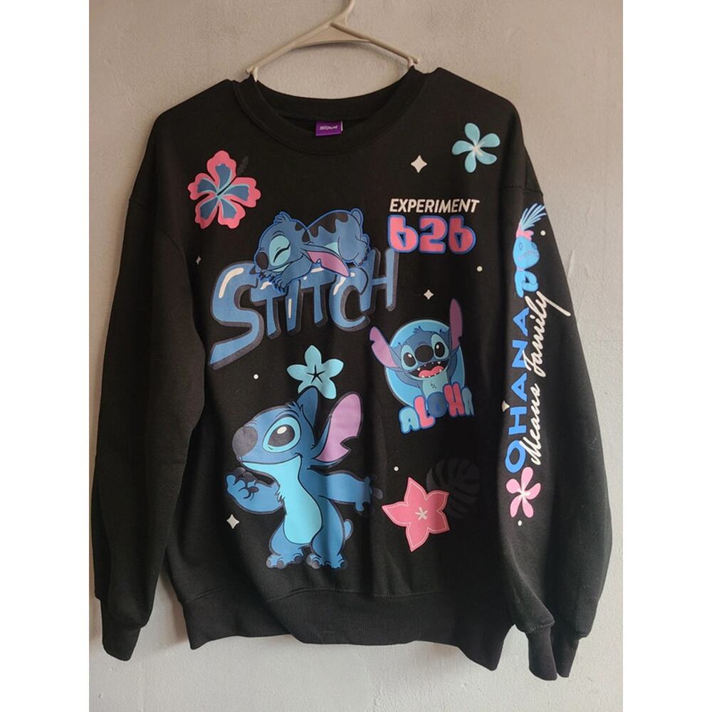 Women's small oversized /medium Stitch character black sweatshirt like new